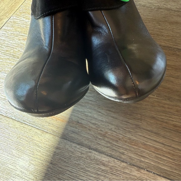 NWOT coach black leather booties - Picture 7 of 7